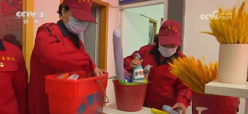 节日经济升温 从“人从众”市场看消费活力与礼仪服务的兴起